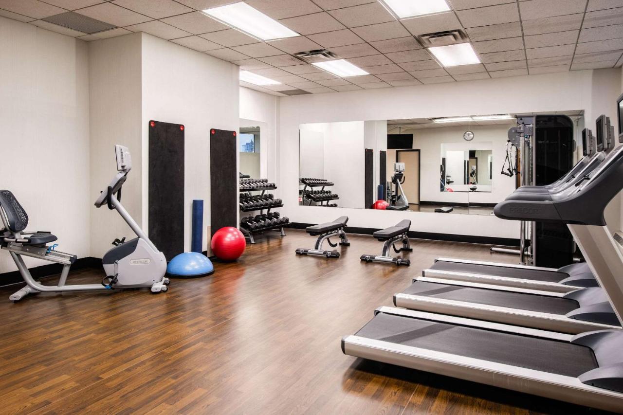 Clarion Hotel & Suites Winnipeg Extérieur photo
