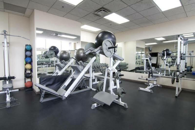 Clarion Hotel & Suites Winnipeg Extérieur photo